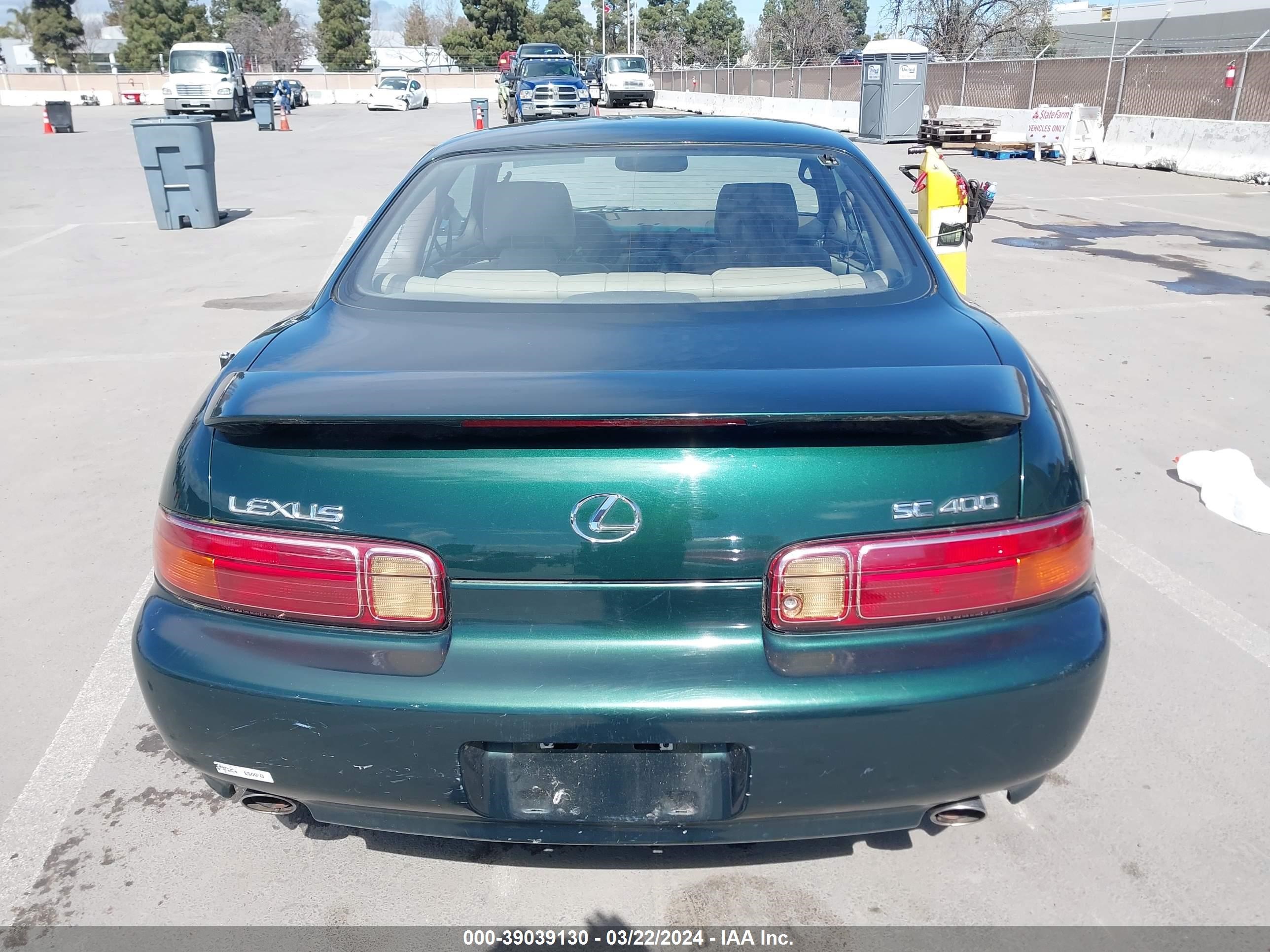 Photo 15 VIN: JT8CH32Y6Y1002995 - LEXUS SC 