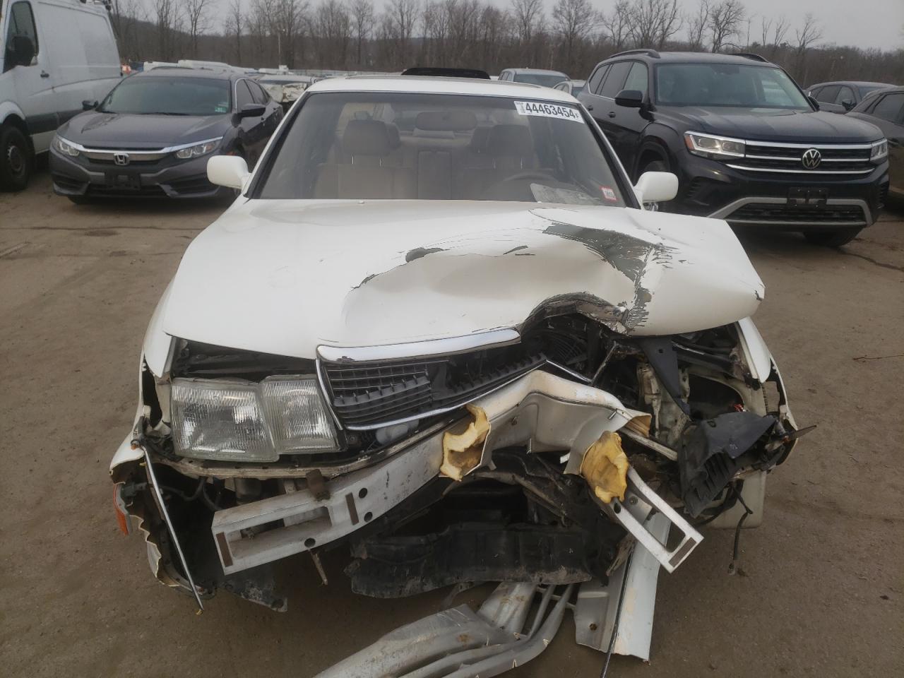 Photo 4 VIN: JT8UF11E1M0071471 - LEXUS LS 