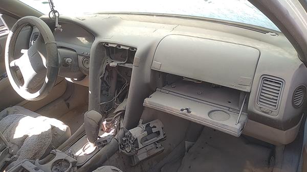Photo 22 VIN: JT8UF11E4P0169026 - LEXUS LS400 