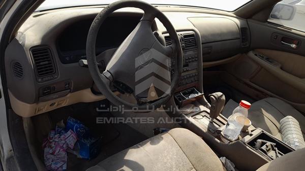 Photo 14 VIN: JT8UF11E7P0147909 - LEXUS LS400 