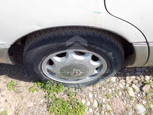 Photo 15 VIN: JT8UF11E7P0147909 - LEXUS LS400 