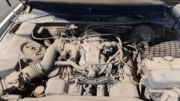 Photo 31 VIN: JT8UF11E7P0147909 - LEXUS LS400 