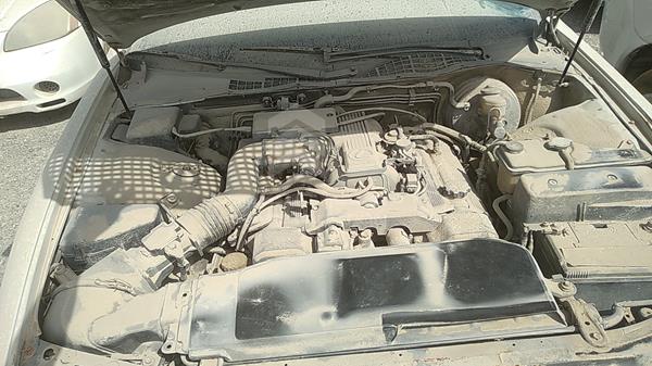 Photo 25 VIN: JT8UF11E8L0035033 - LEXUS LS400 