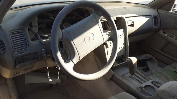 Photo 9 VIN: JT8UF11E9N0109837 - LEXUS LS400 