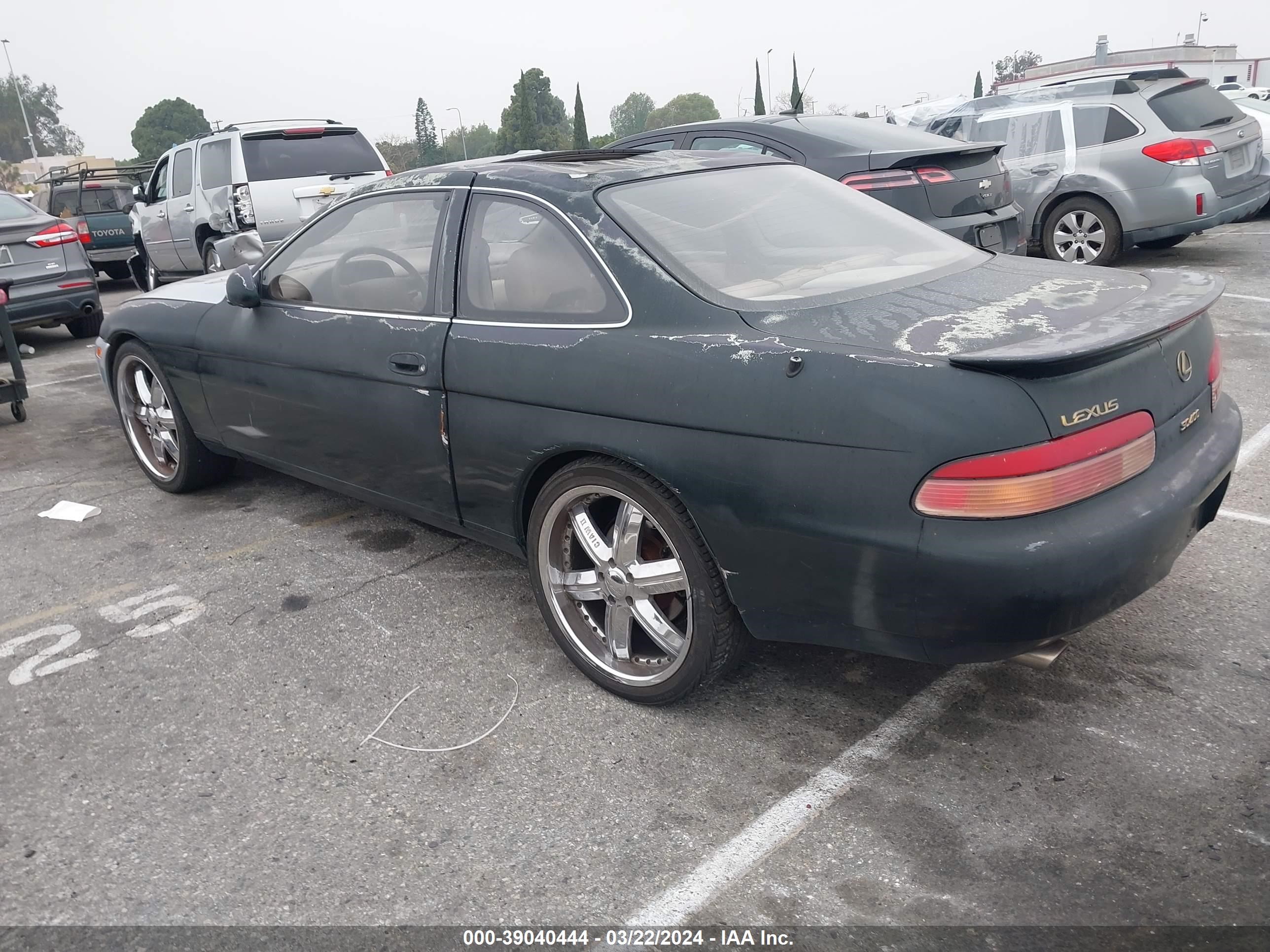 Photo 2 VIN: JT8UZ30C5S0045309 - LEXUS SC 