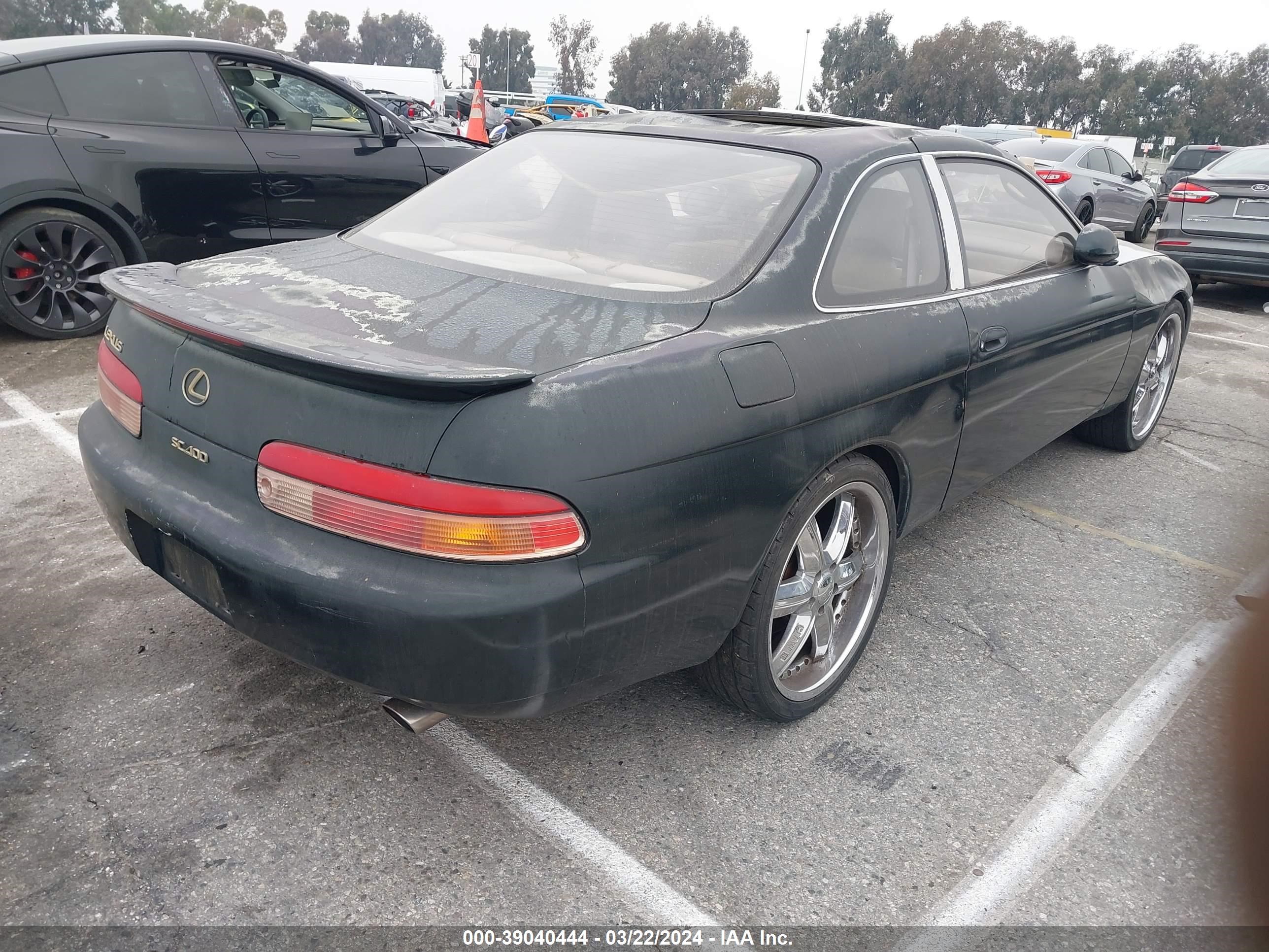 Photo 3 VIN: JT8UZ30C5S0045309 - LEXUS SC 