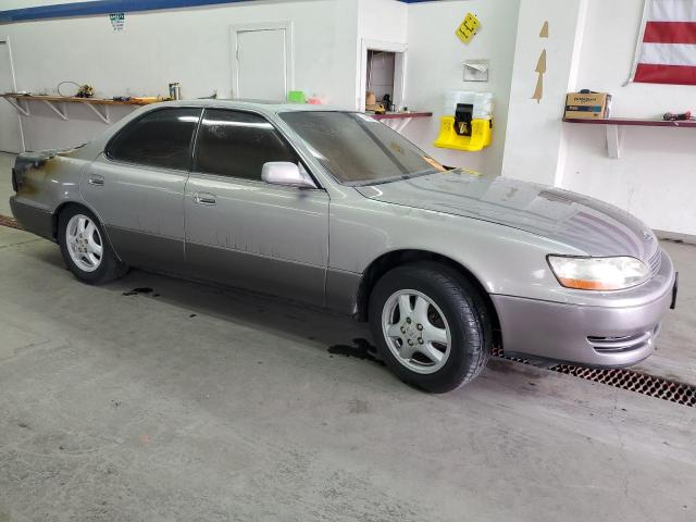 Photo 3 VIN: JT8VK13T6P0139134 - LEXUS ES300 