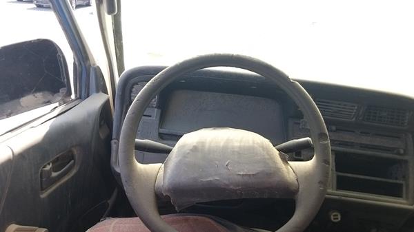 Photo 11 VIN: JTB21UHB3W0029994 - TOYOTA HIACE 