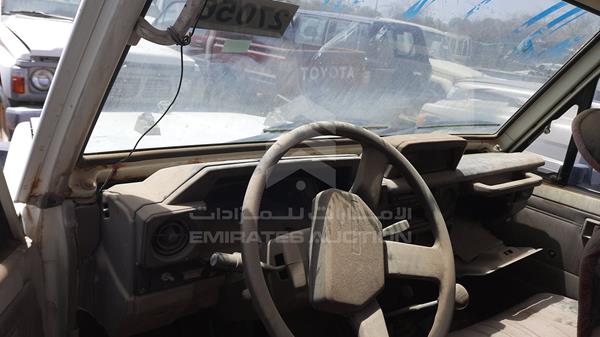 Photo 13 VIN: JTB31PJ75V5000163 - TOYOTA LAND CRUISER 