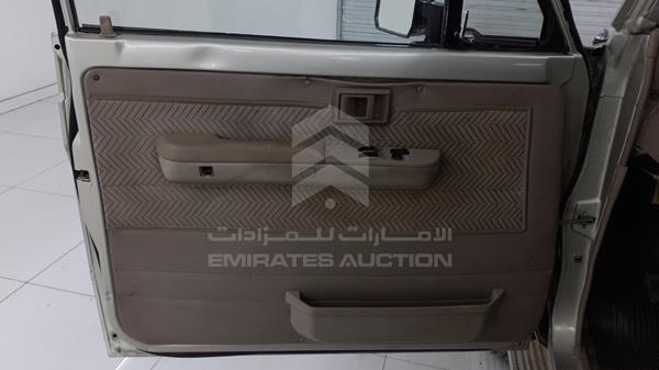 Photo 10 VIN: JTB31UJ75W3009755 - TOYOTA LAND CRUISER 