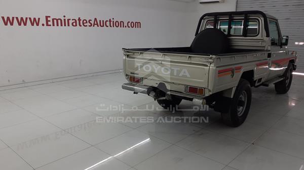 Photo 8 VIN: JTB31UJ75W3009755 - TOYOTA LAND CRUISER 