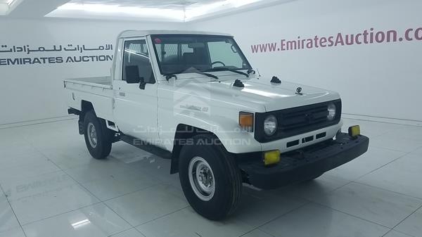 Photo 8 VIN: JTB31UJ75X3012042 - TOYOTA LAND CRUISER 