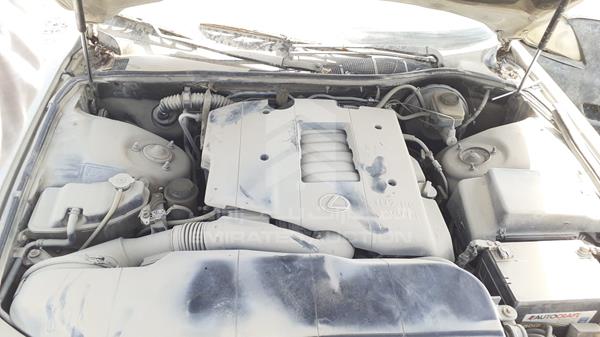 Photo 26 VIN: JTB53UF20W0117592 - LEXUS LS400 