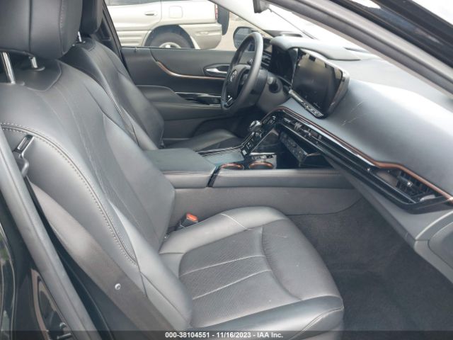 Photo 4 VIN: JTDAAAAA1MA000684 - TOYOTA MIRAI 