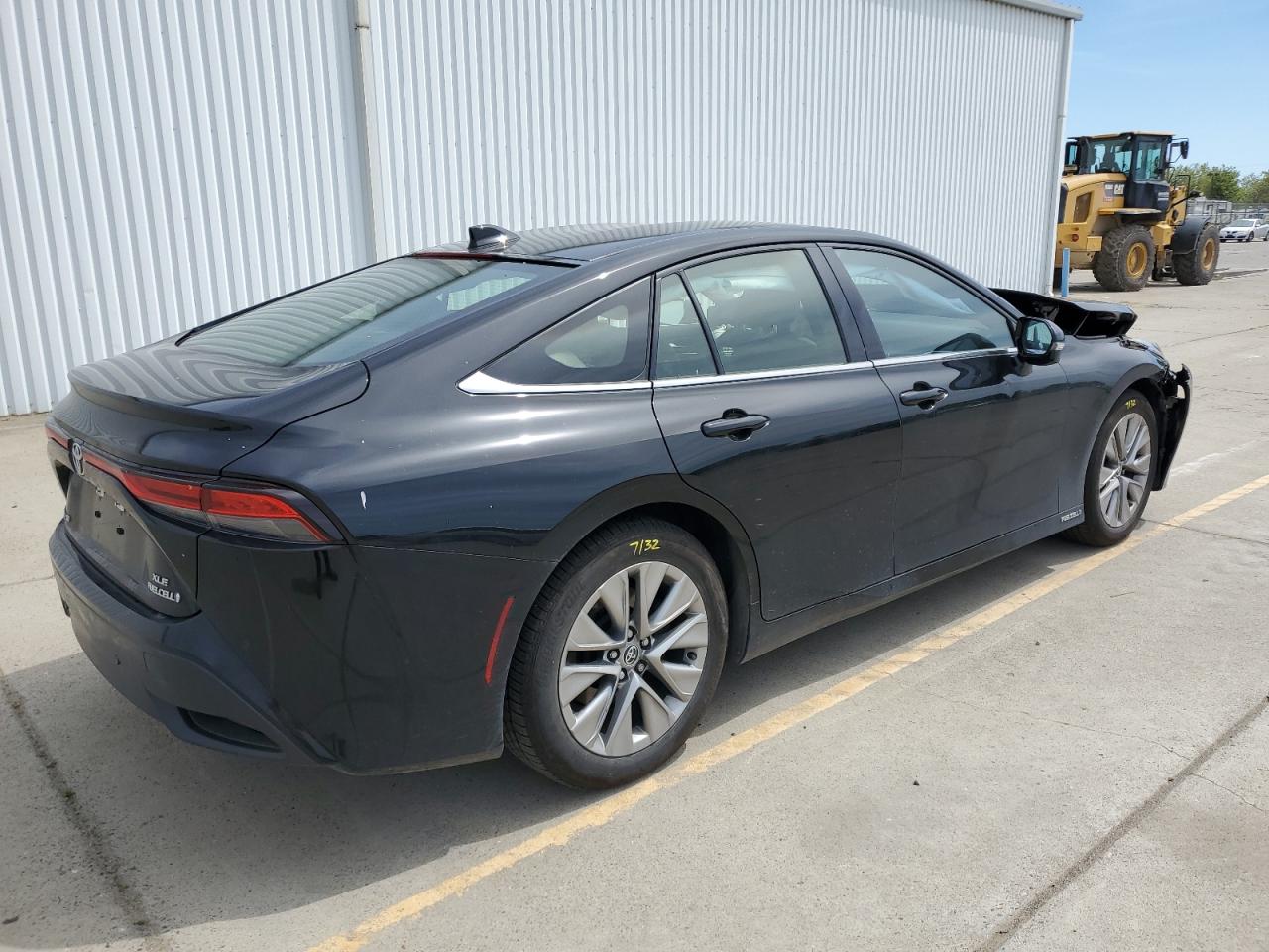 Photo 2 VIN: JTDAAAAA2PA010581 - TOYOTA MIRAI 