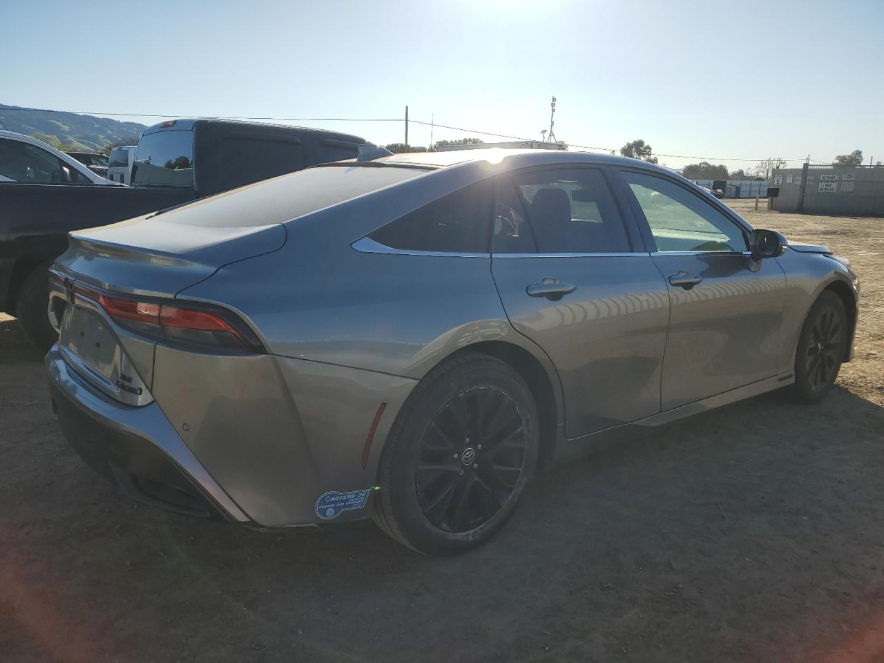 Photo 2 VIN: JTDAAAAA3MA001464 - TOYOTA MIRAI 