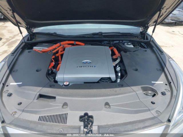 Photo 9 VIN: JTDAAAAA3NA005015 - TOYOTA MIRAI 