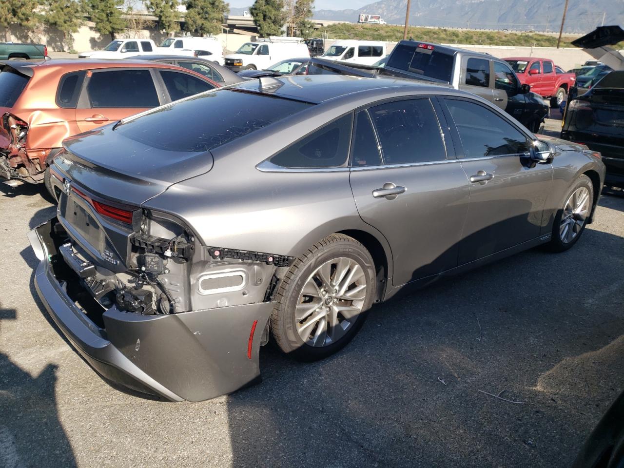 Photo 2 VIN: JTDAAAAA7PA008406 - TOYOTA MIRAI 