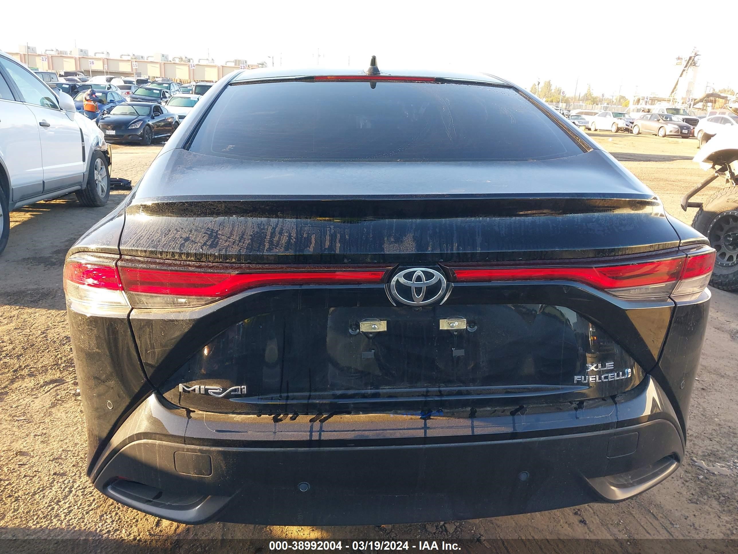 Photo 16 VIN: JTDAAAAA7PA008549 - TOYOTA MIRAI 