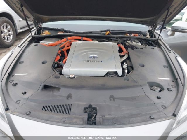 Photo 9 VIN: JTDAAAAAXMA002000 - TOYOTA MIRAI 