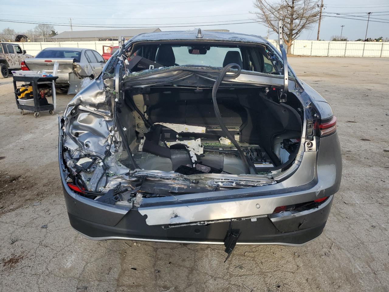 Photo 5 VIN: JTDAAAAF7P3013623 - TOYOTA CAMRY 