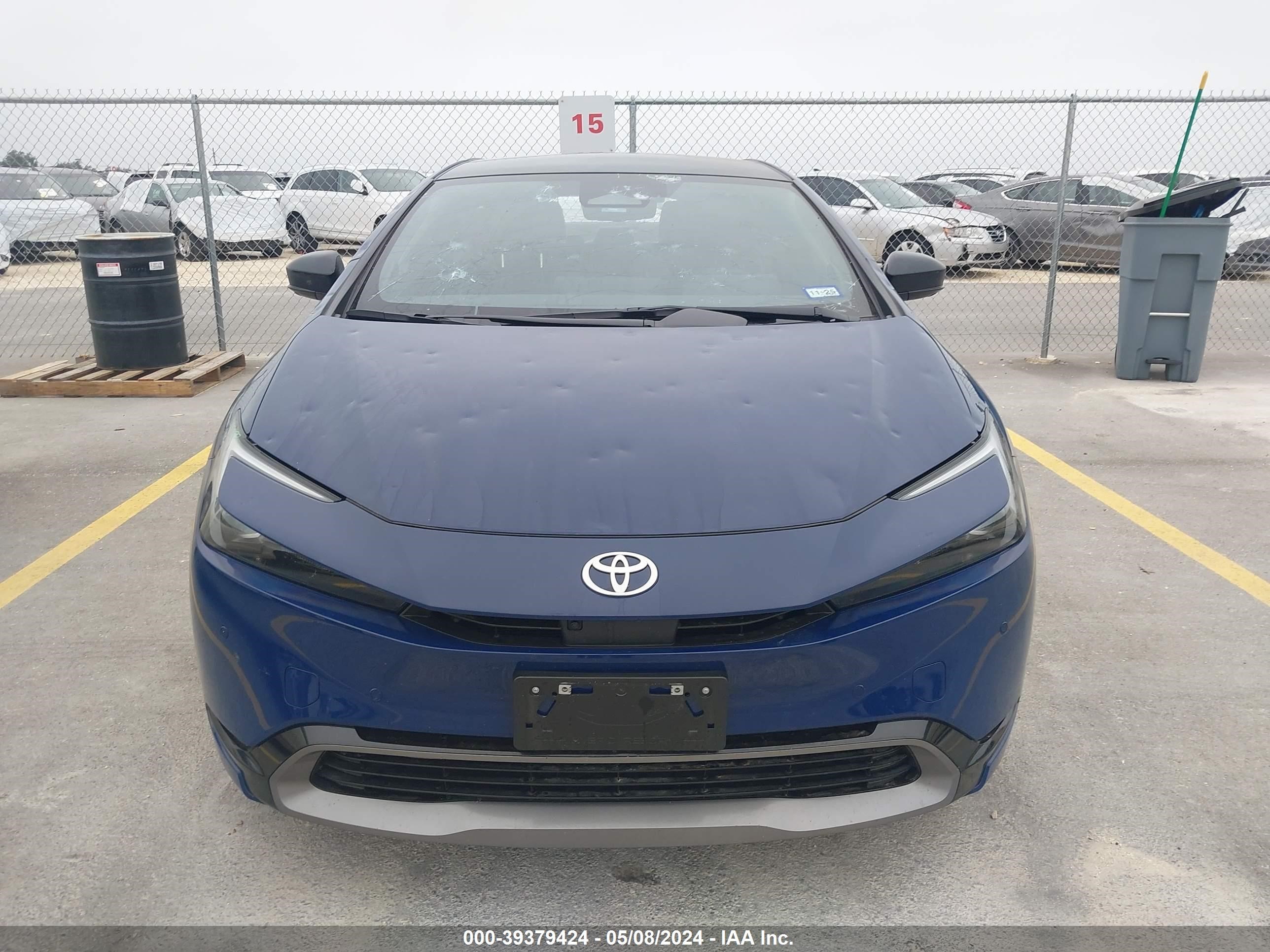 Photo 11 VIN: JTDACAAU2R3016067 - TOYOTA PRIUS 