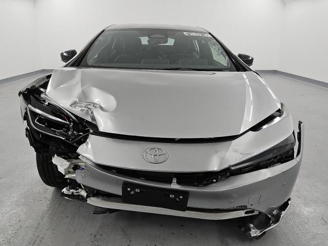 Photo 4 VIN: JTDACAAU5R3026995 - TOYOTA PRIUS LE 