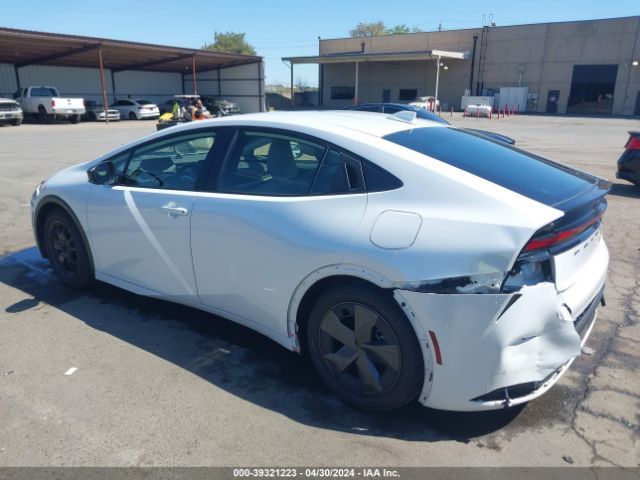 Photo 2 VIN: JTDACAAU6P3001097 - TOYOTA PRIUS 