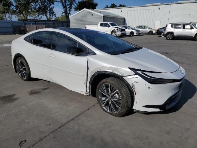 Photo 3 VIN: JTDACAAU7R3015058 - TOYOTA PRIUS LE 