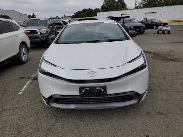 Photo 4 VIN: JTDACAAU7R3015433 - TOYOTA PRIUS 