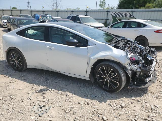 Photo 3 VIN: JTDACAAU8P3011923 - TOYOTA PRIUS LE 