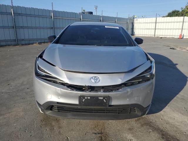 Photo 4 VIN: JTDACAAU9R3015613 - TOYOTA PRIUS LE 