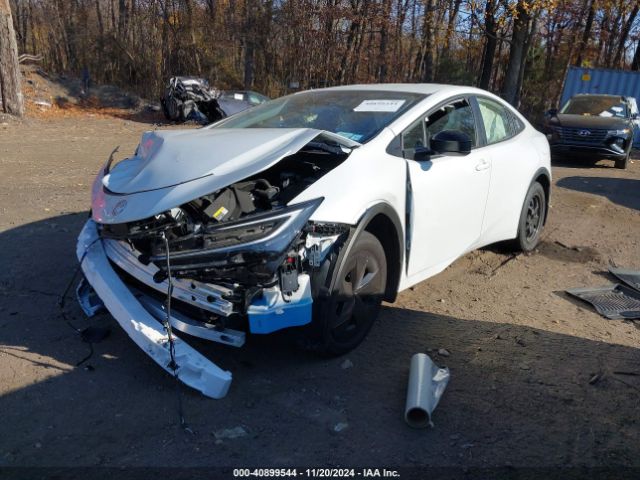 Photo 1 VIN: JTDACACU3R3023638 - TOYOTA PRIUS PRIME 