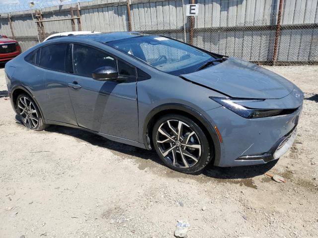 Photo 3 VIN: JTDACACU6R3013010 - TOYOTA PRIUS PRIME 