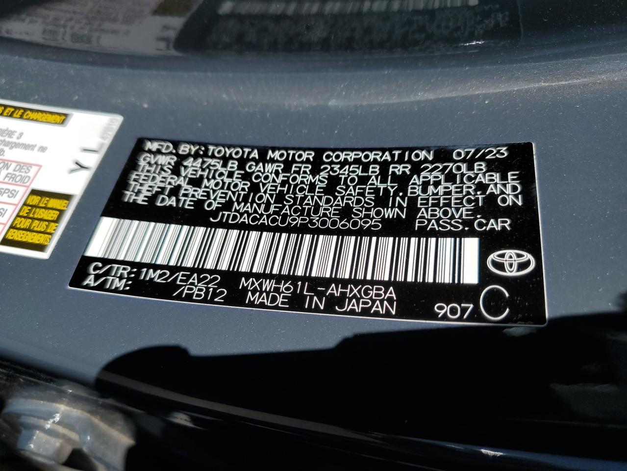 Photo 12 VIN: JTDACACU9P3006095 - TOYOTA PRIUS 