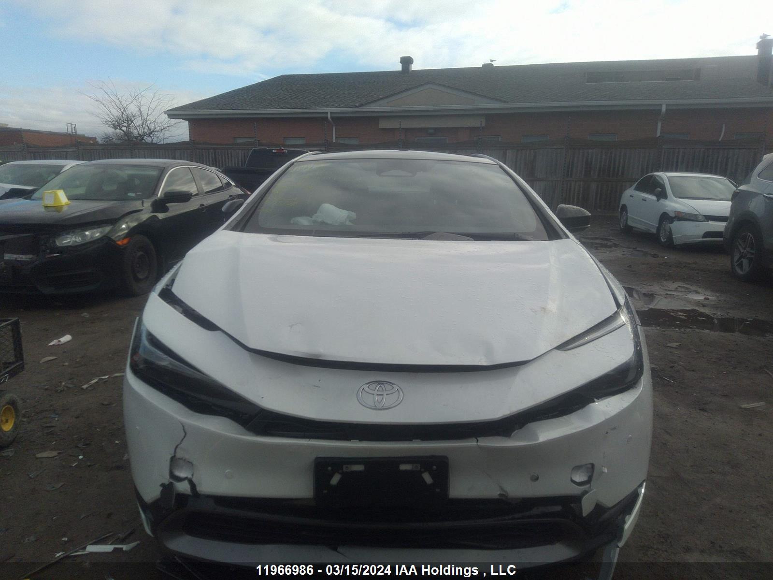 Photo 11 VIN: JTDADABU5R3011831 - TOYOTA PRIUS 