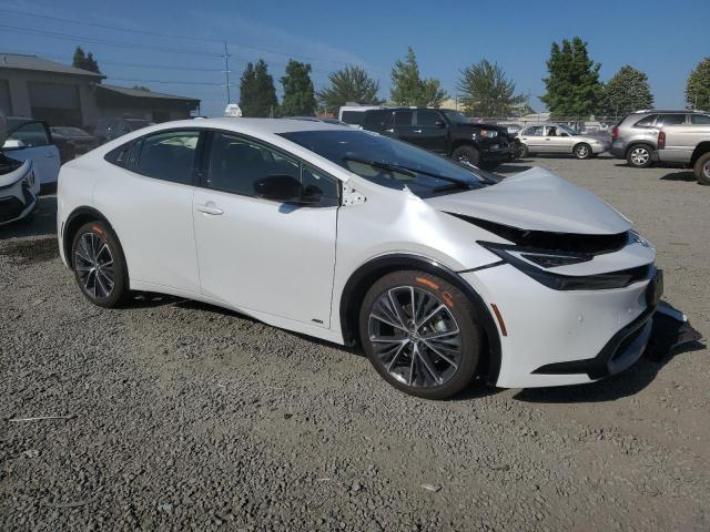 Photo 3 VIN: JTDADABU8P3002747 - TOYOTA PRIUS PRIM 