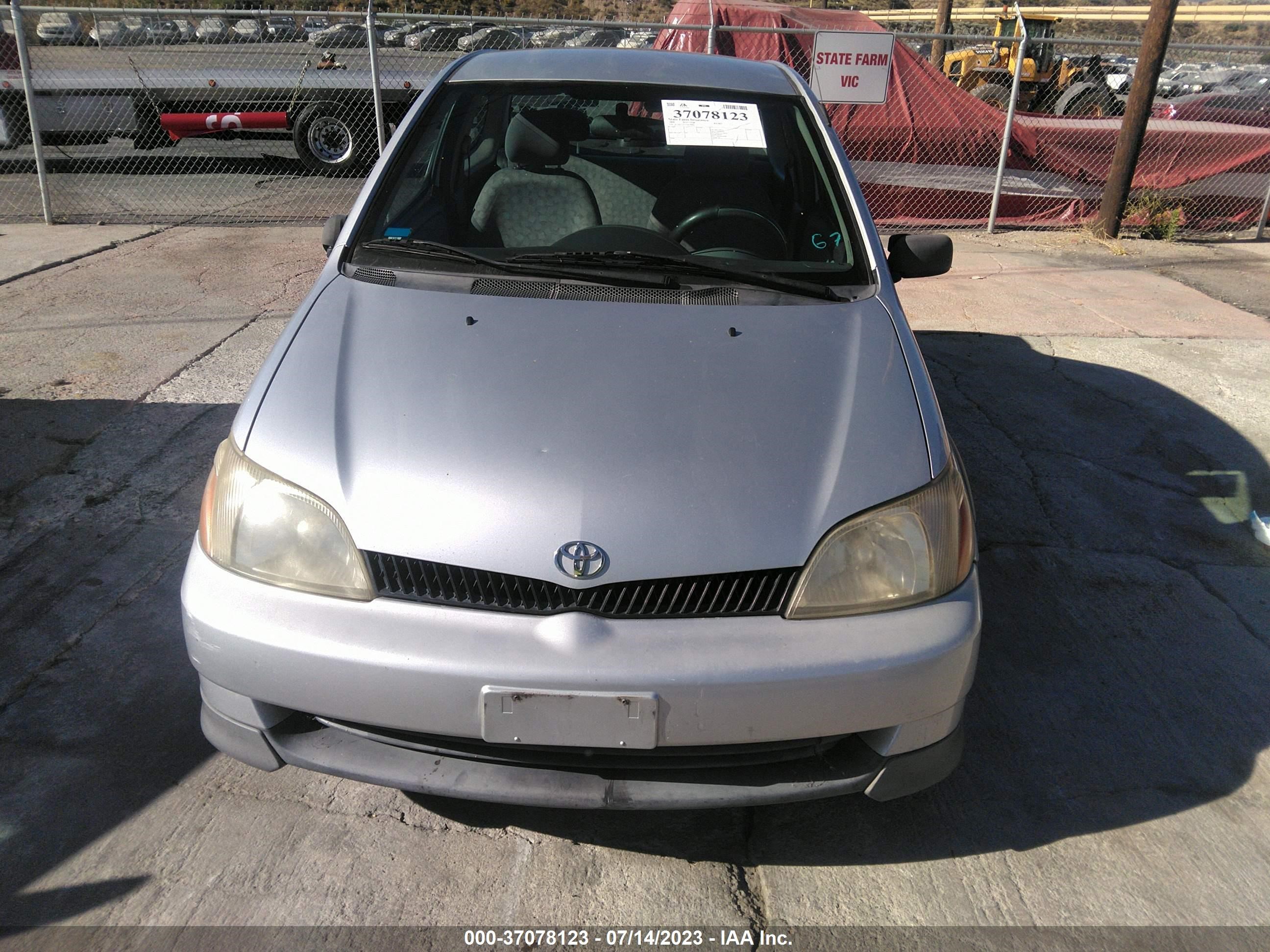 Photo 11 VIN: JTDAT1230Y0059232 - TOYOTA ECHO 