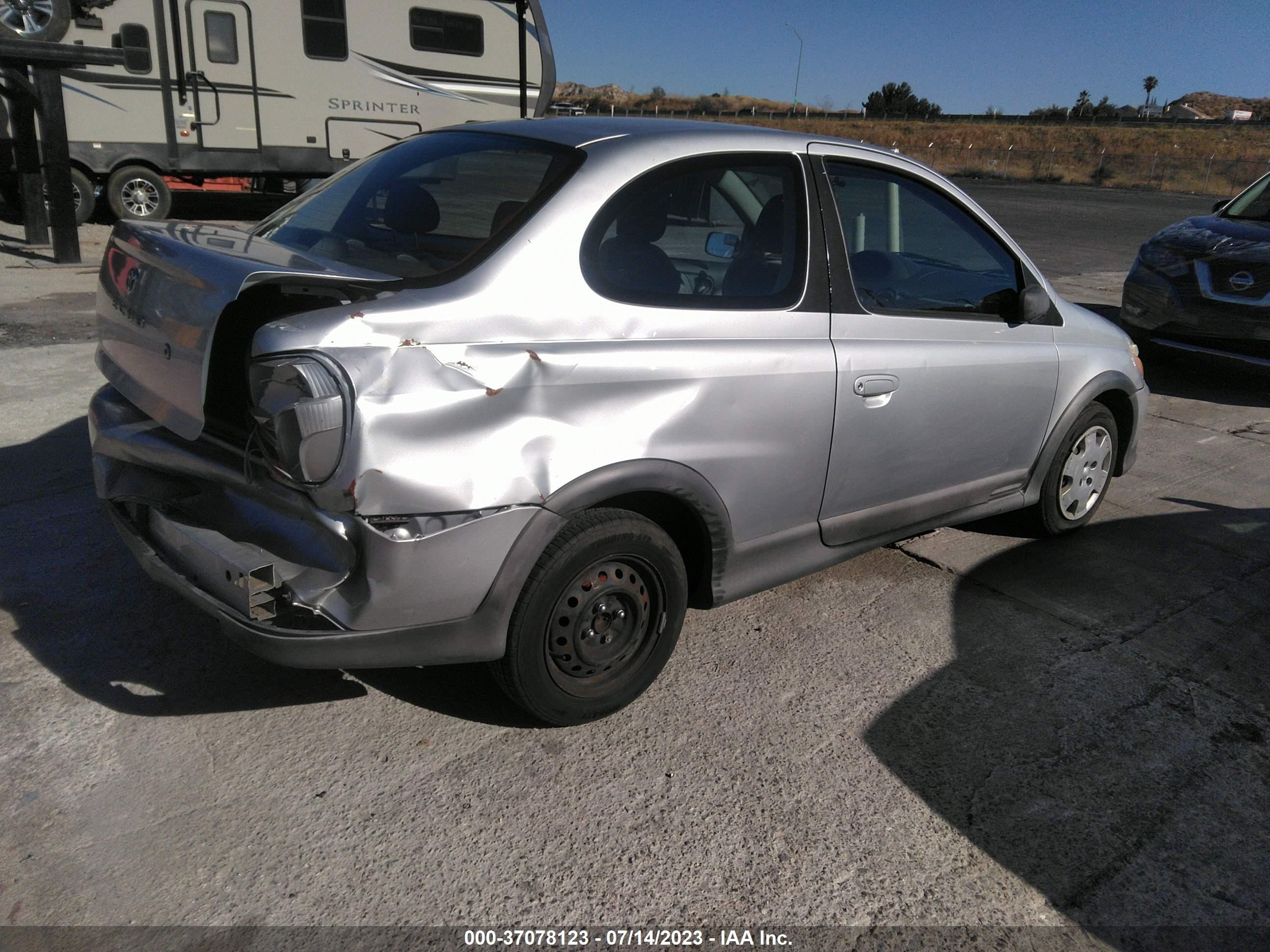 Photo 3 VIN: JTDAT1230Y0059232 - TOYOTA ECHO 