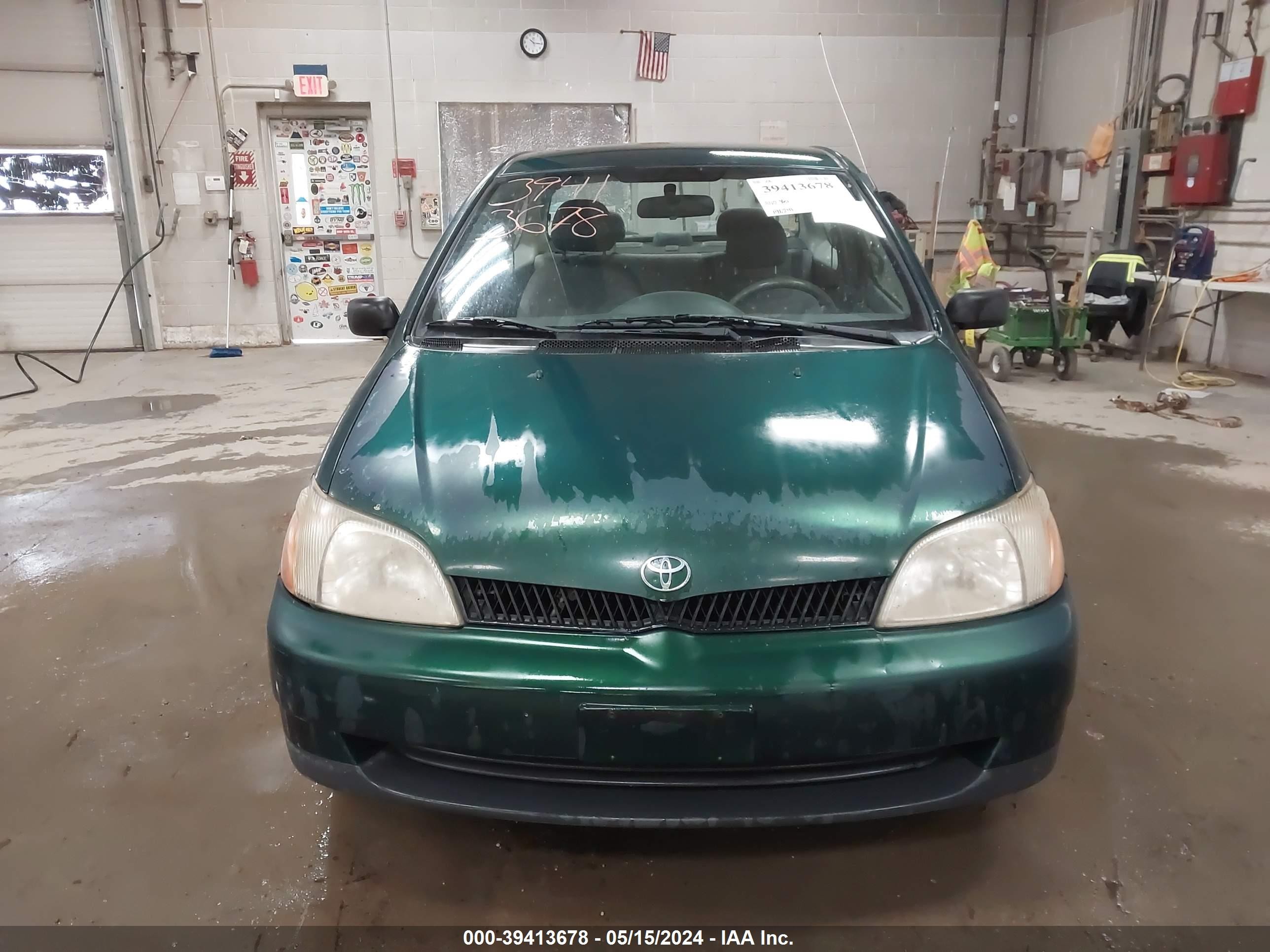 Photo 11 VIN: JTDAT123310183047 - TOYOTA ECHO 