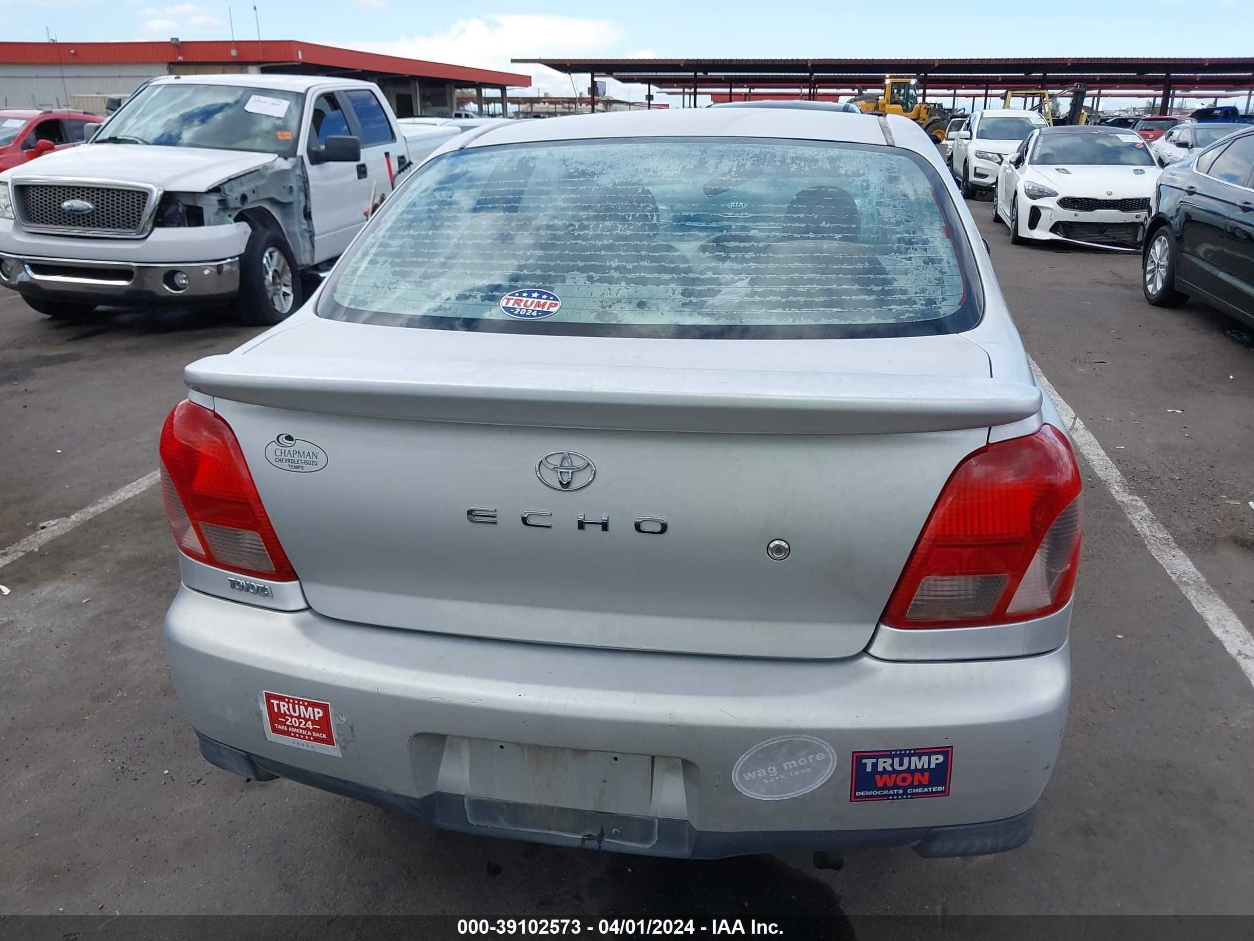 Photo 15 VIN: JTDAT1237Y5002285 - TOYOTA ECHO 