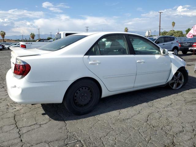 Photo 2 VIN: JTDBA32K460027121 - TOYOTA CAMRY SE 