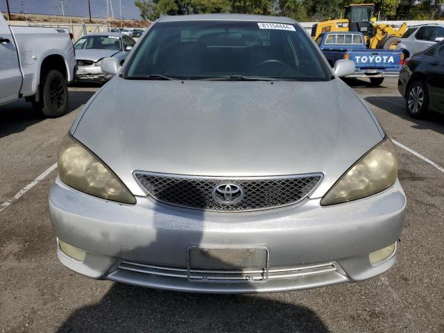 Photo 4 VIN: JTDBA32K550025862 - TOYOTA CAMRY SE 