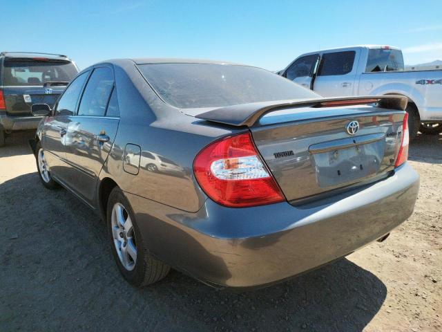 Photo 2 VIN: JTDBA32KX40004424 - TOYOTA CAMRY SE 