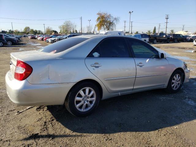 Photo 2 VIN: JTDBE30K420073789 - TOYOTA CAMRY LE 