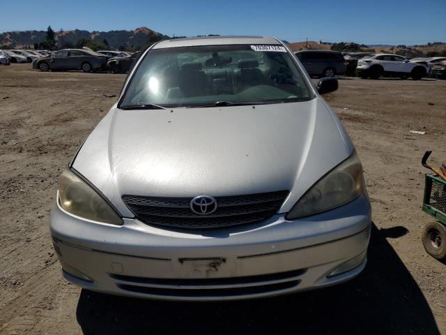 Photo 4 VIN: JTDBE30K430166152 - TOYOTA CAMRY LE 