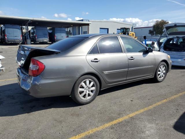 Photo 2 VIN: JTDBE30K620122555 - TOYOTA CAMRY LE 