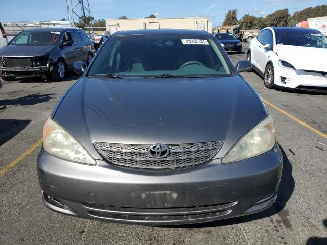 Photo 4 VIN: JTDBE30K620122555 - TOYOTA CAMRY LE 