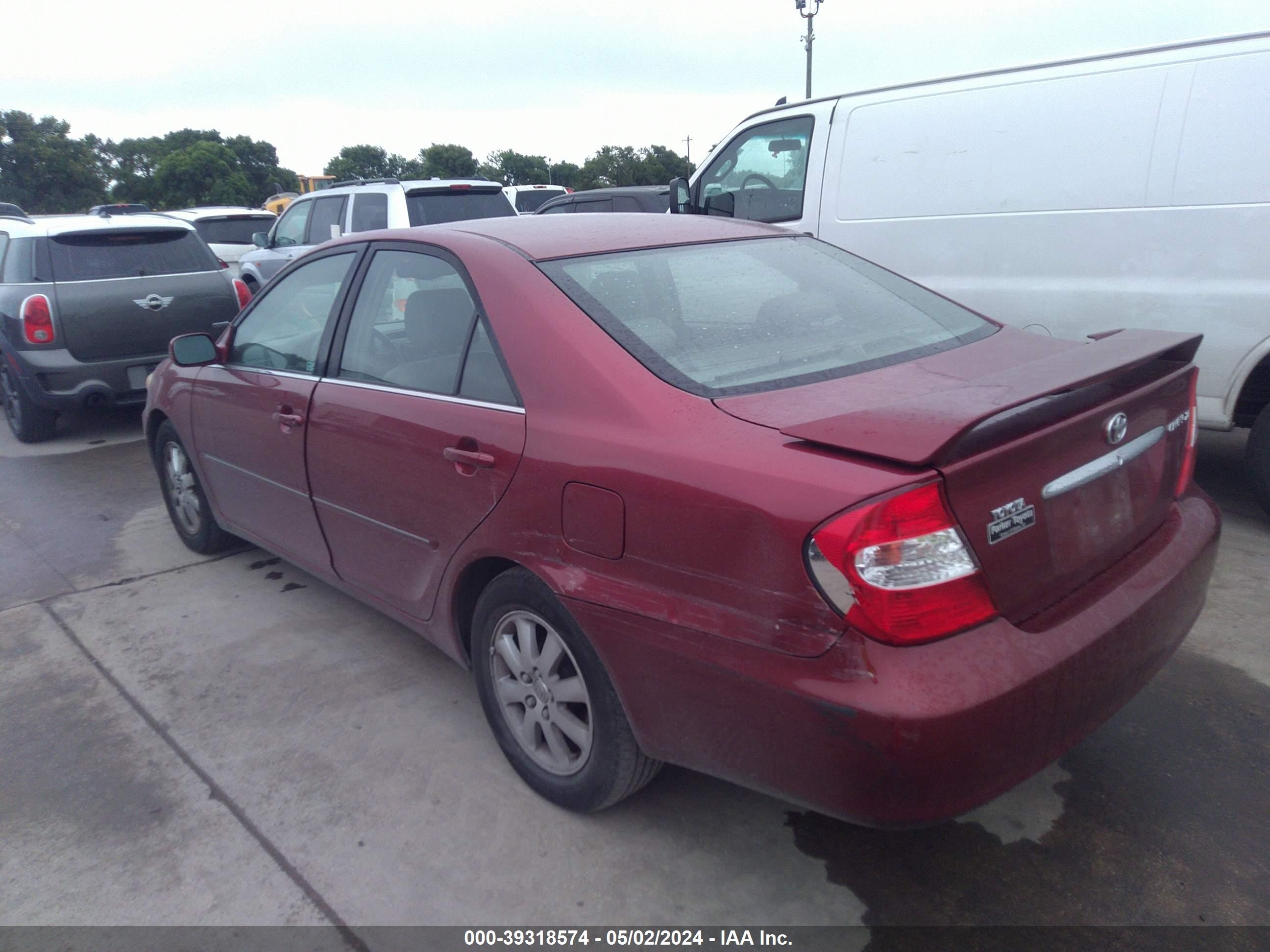 Photo 2 VIN: JTDBE30K630176116 - TOYOTA CAMRY 