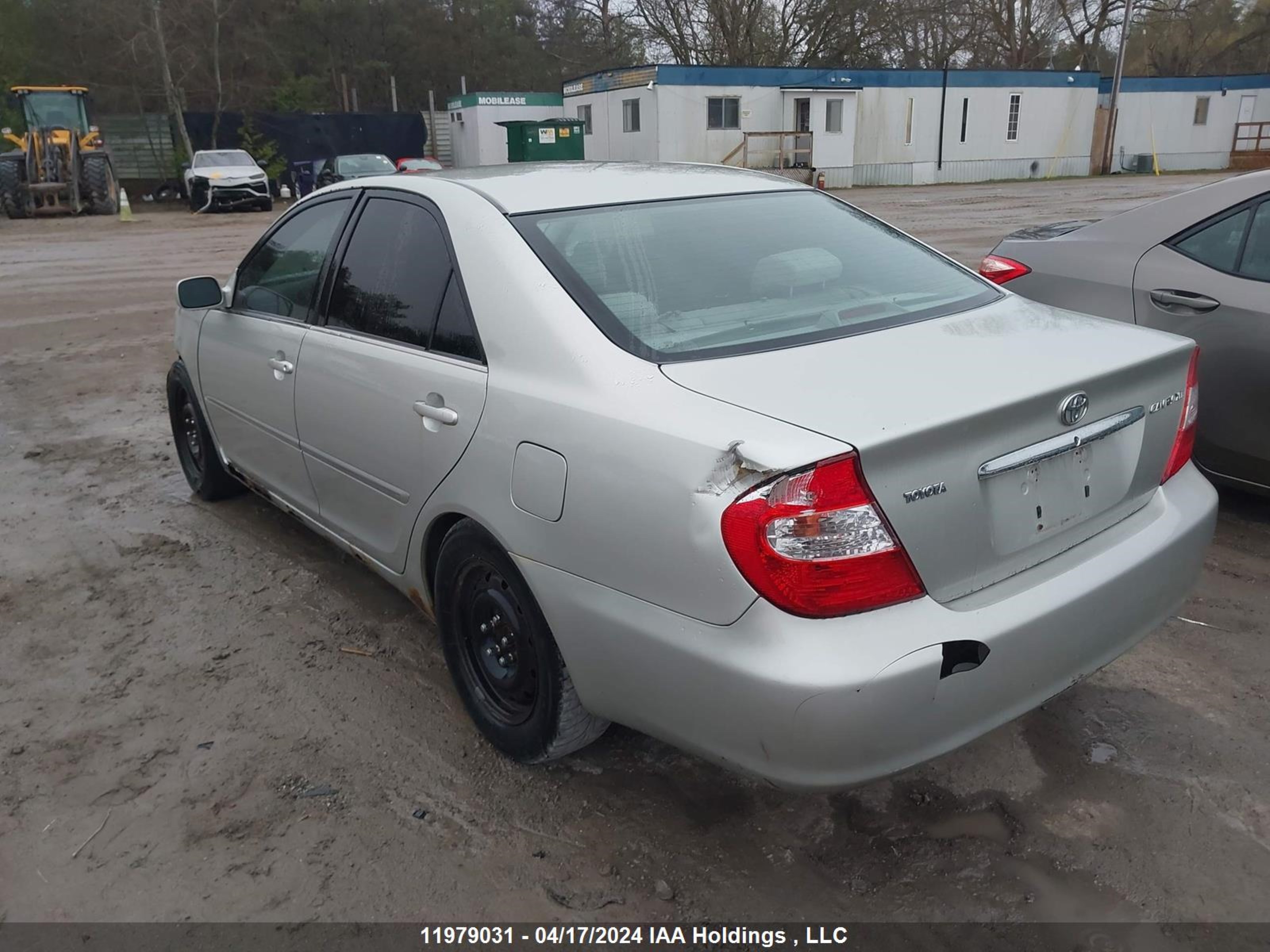 Photo 2 VIN: JTDBE30K720012484 - TOYOTA CAMRY 